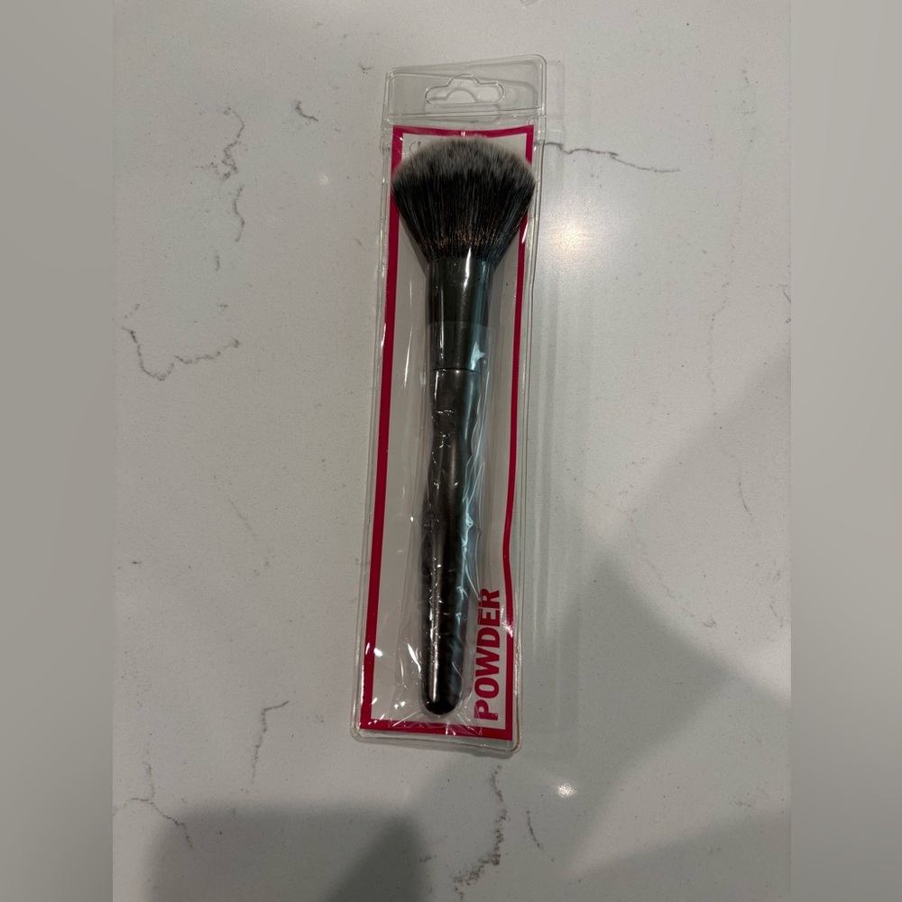 NWT Ulta Powder Brush